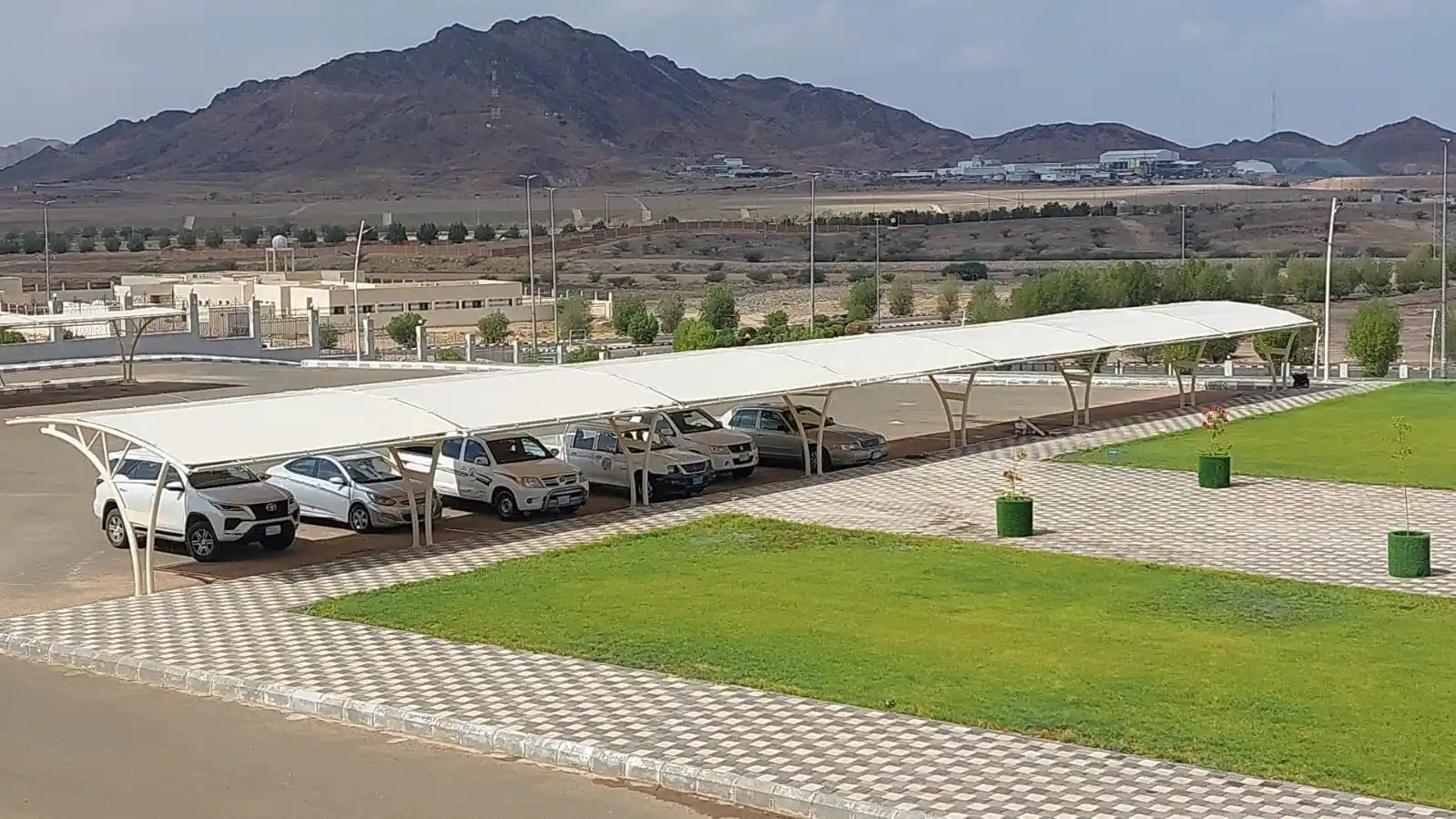مظلات مواقف سيارات الرياض
